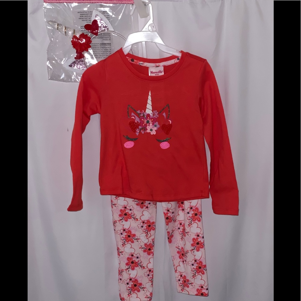 NWT The kids 3pc unicorn set